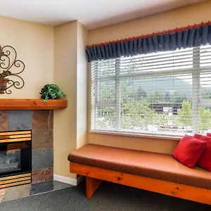 Marketplace Apartment Whistler